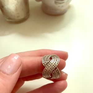 Anna Beck woven dot ring